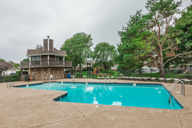 49 Stanton Court #A1, Schaumburg, IL 60193