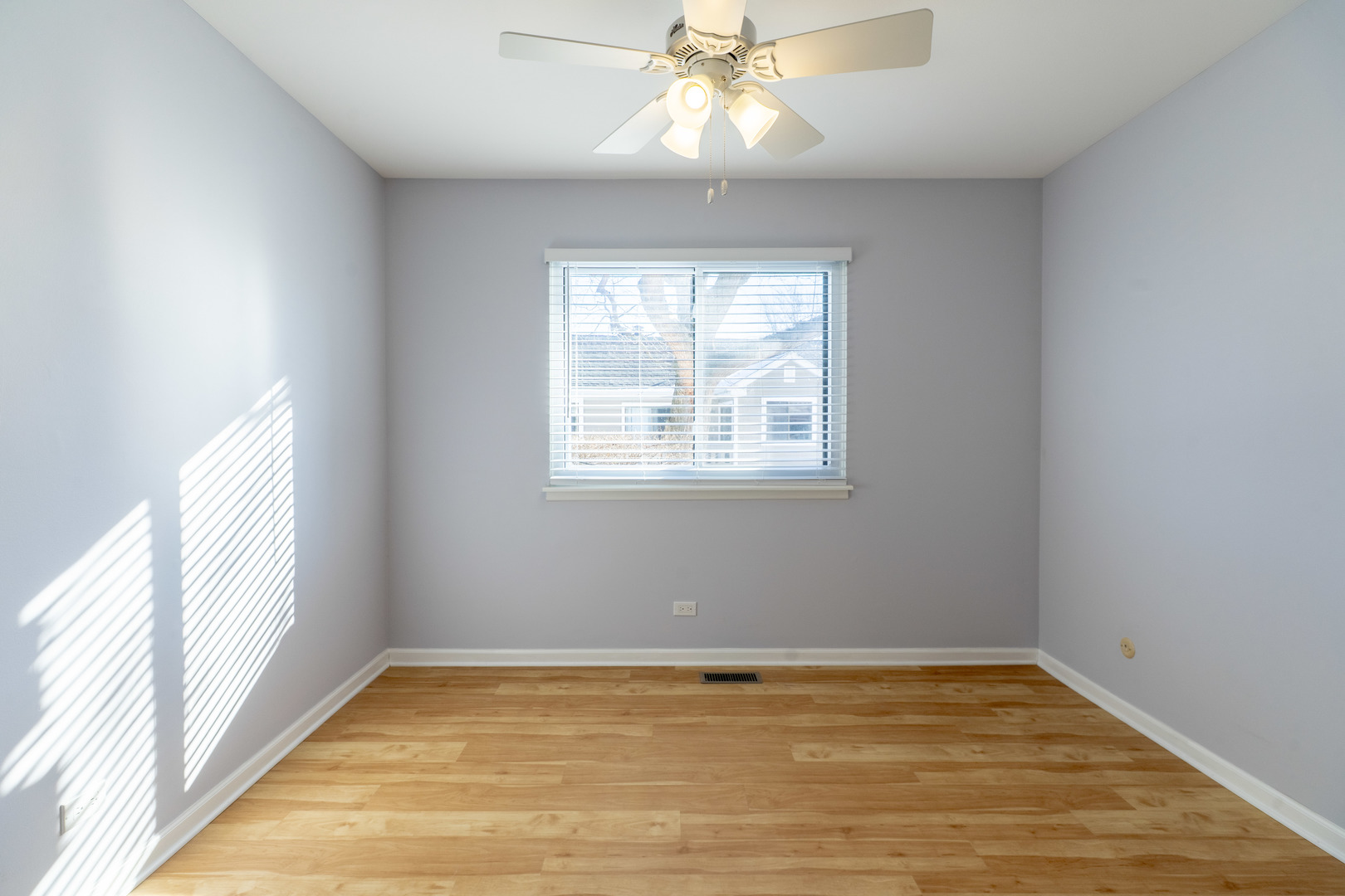 49 Stanton Court #A1, Schaumburg, IL 60193