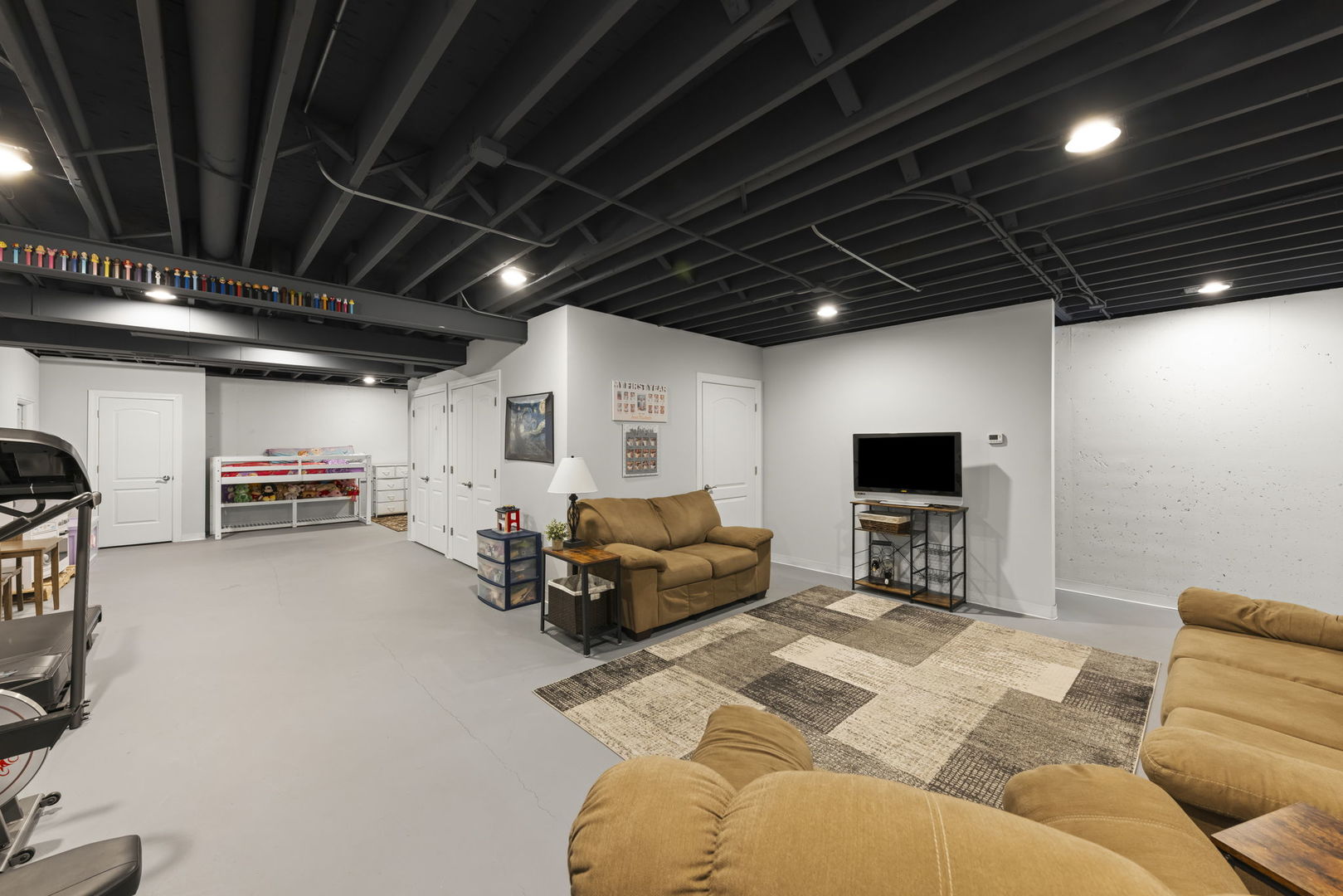 8649 Monaghan Drive, Tinley Park, IL 60487