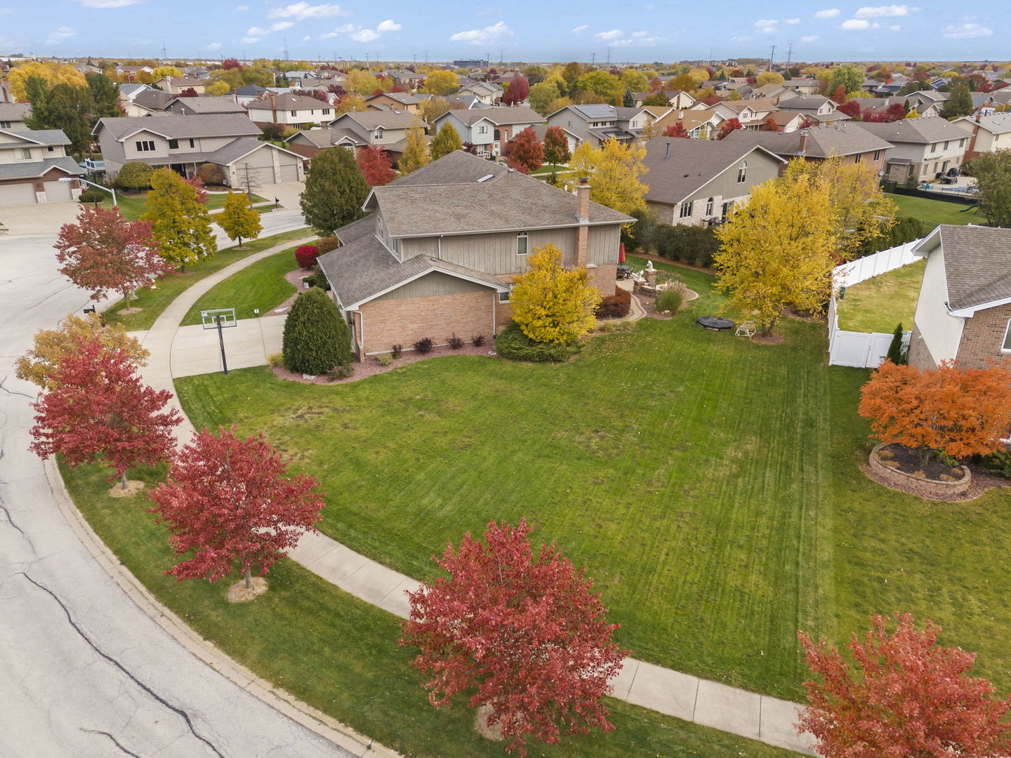 8649 Monaghan Drive, Tinley Park, IL 60487