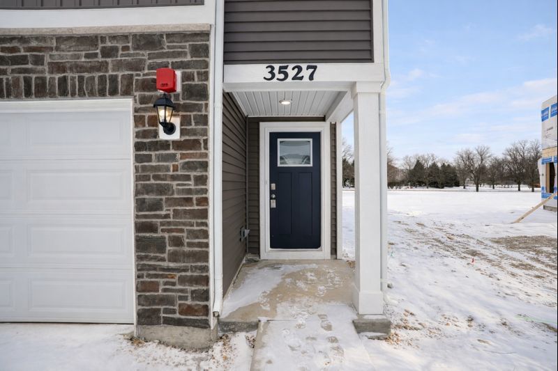 3527 Richardson Circle, Yorkville, IL 60560