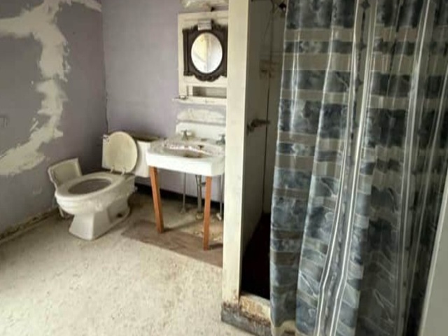 222 N Broadway Street, Havana, IL 62644