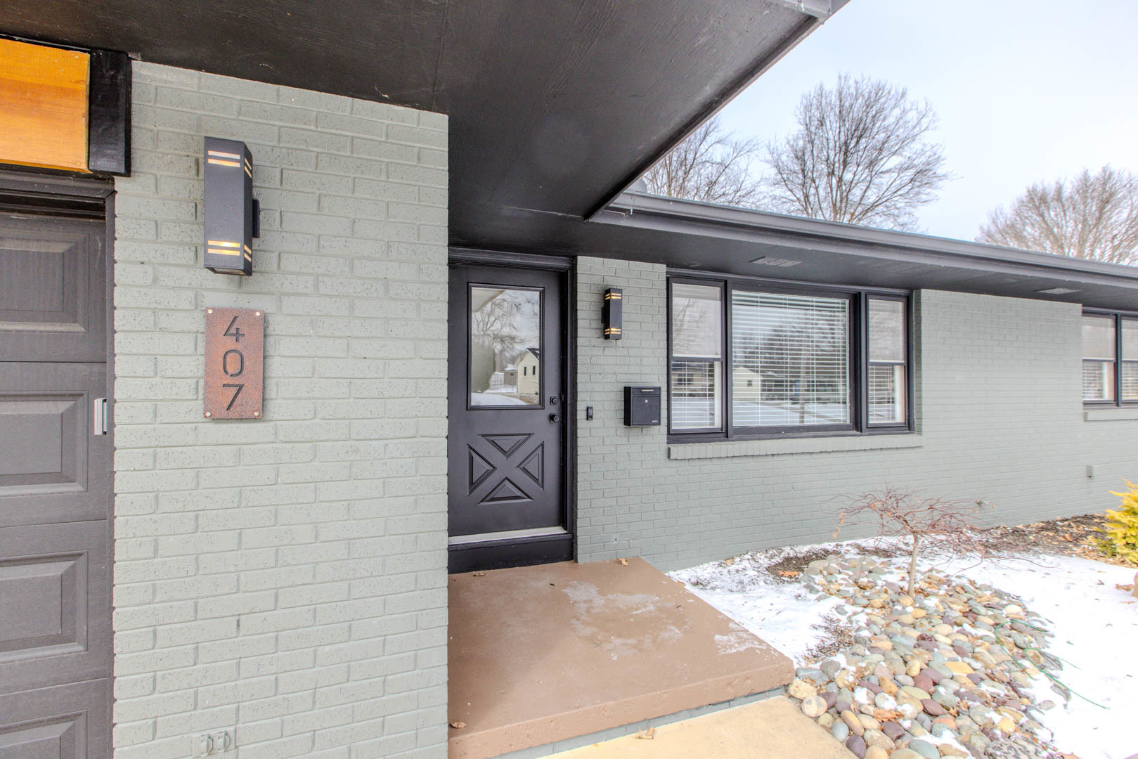 407 GRANDVIEW Drive, Normal, IL 61761