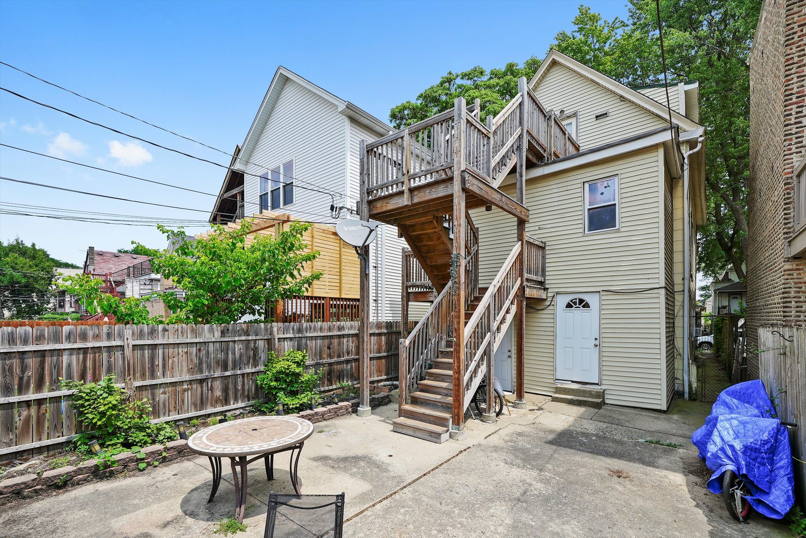 4614 N Springfield Avenue, Chicago, IL 60625