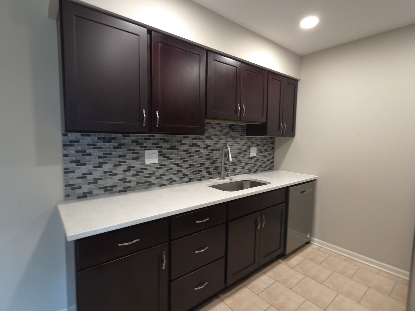 Naperville, IL 60565