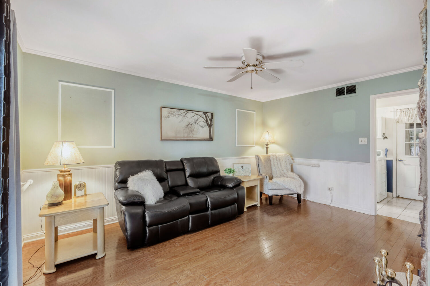 367 THORNCLIFFE Drive, Glendale Heights, IL 60139