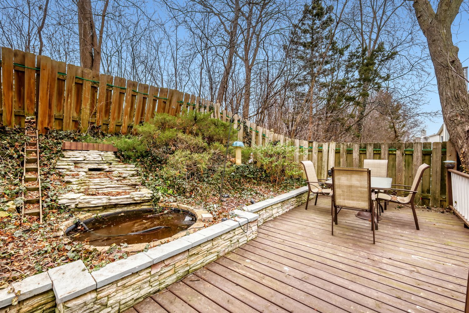 367 THORNCLIFFE Drive, Glendale Heights, IL 60139