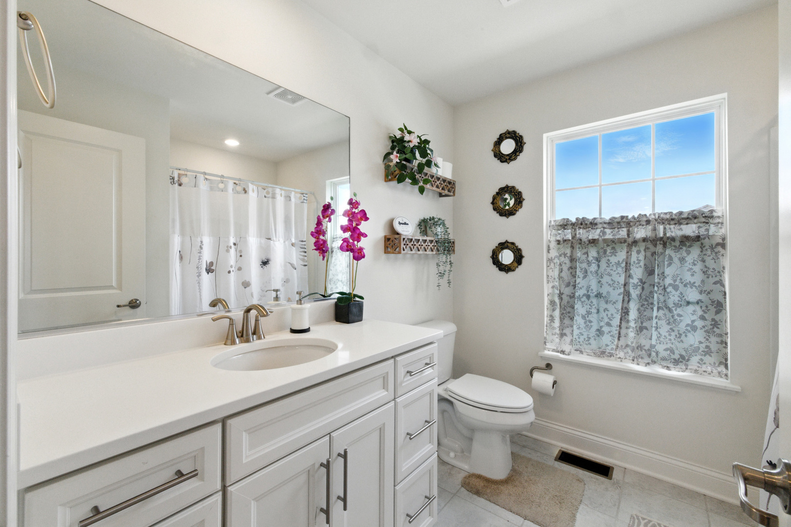 1455 Highbrook Avenue, Hampshire, IL 60140