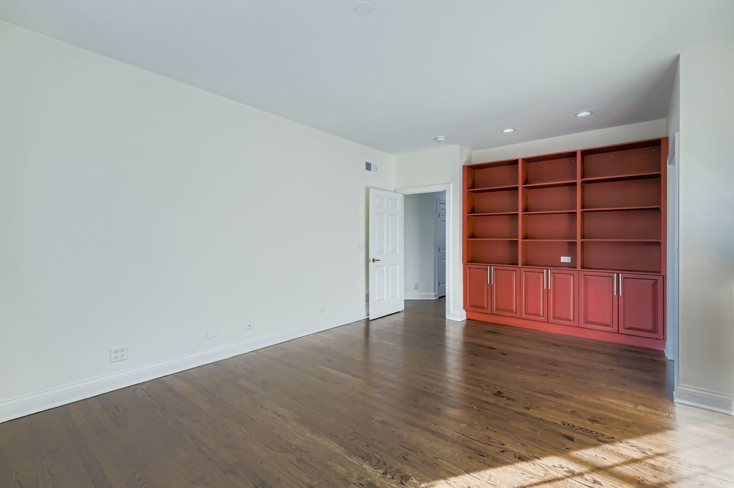 1161 Gavin Court, Lake Forest, IL 60045