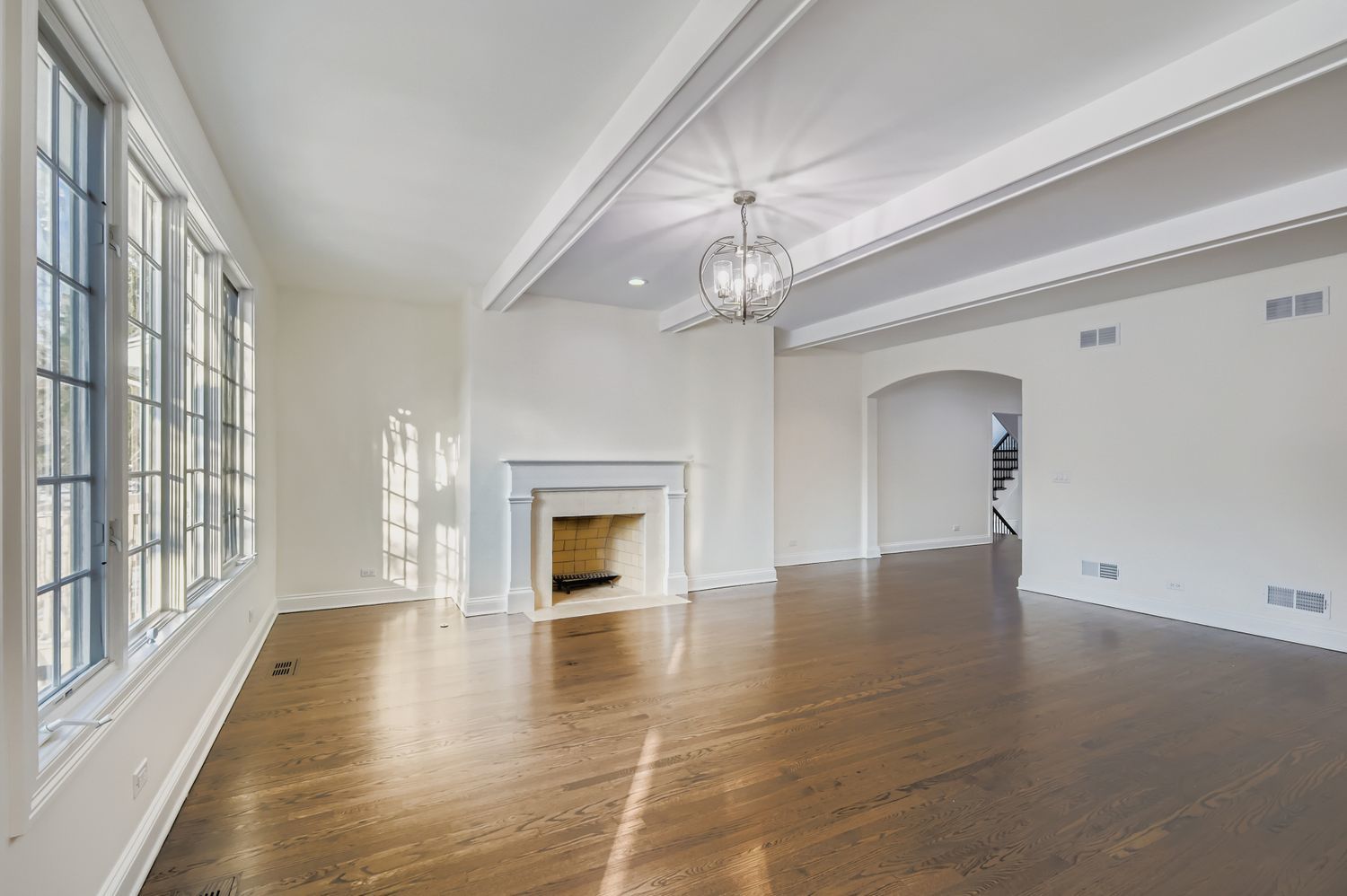 1161 Gavin Court, Lake Forest, IL 60045