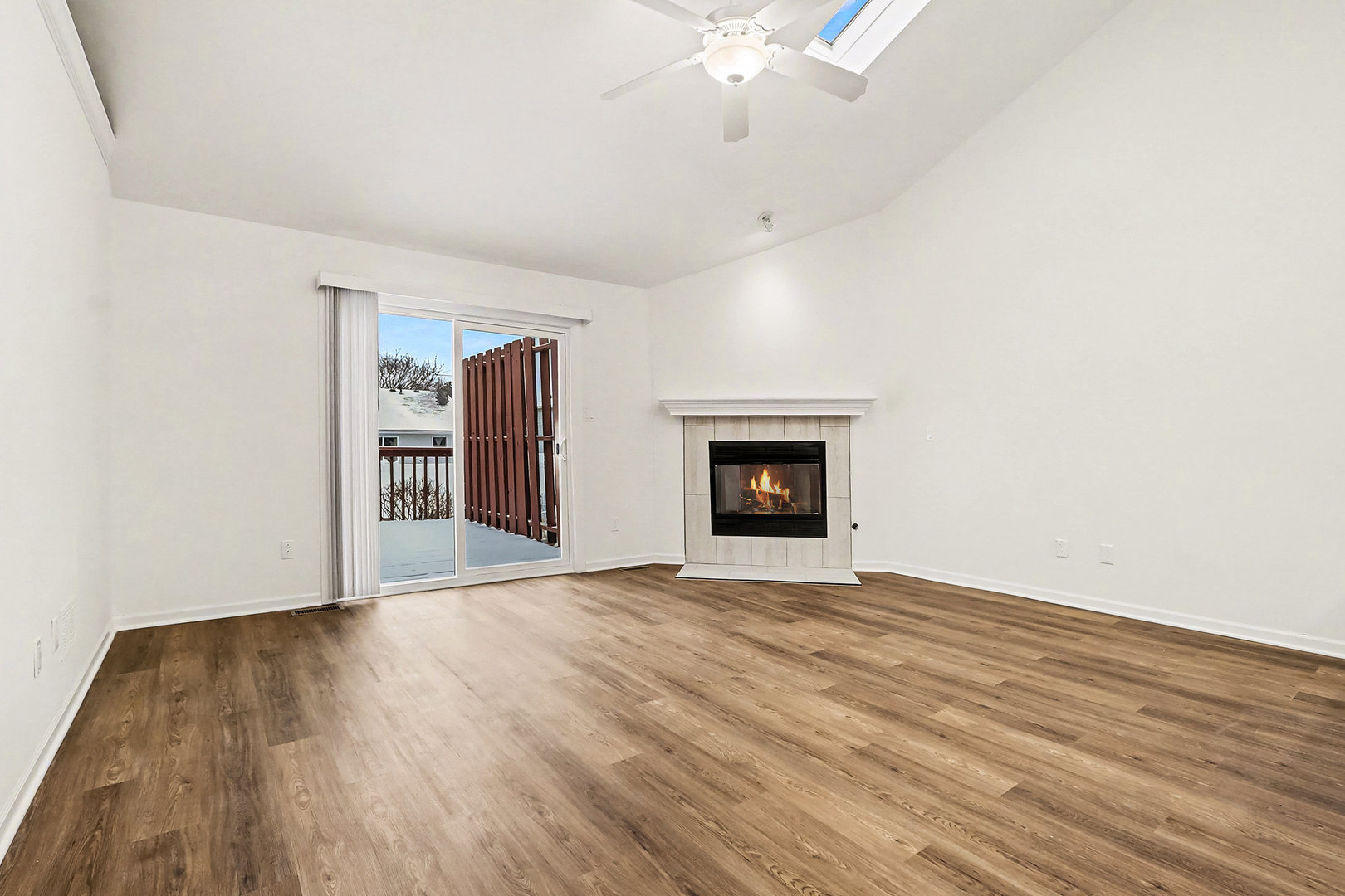 408 Jackson Street #B, Yorkville, IL 60560