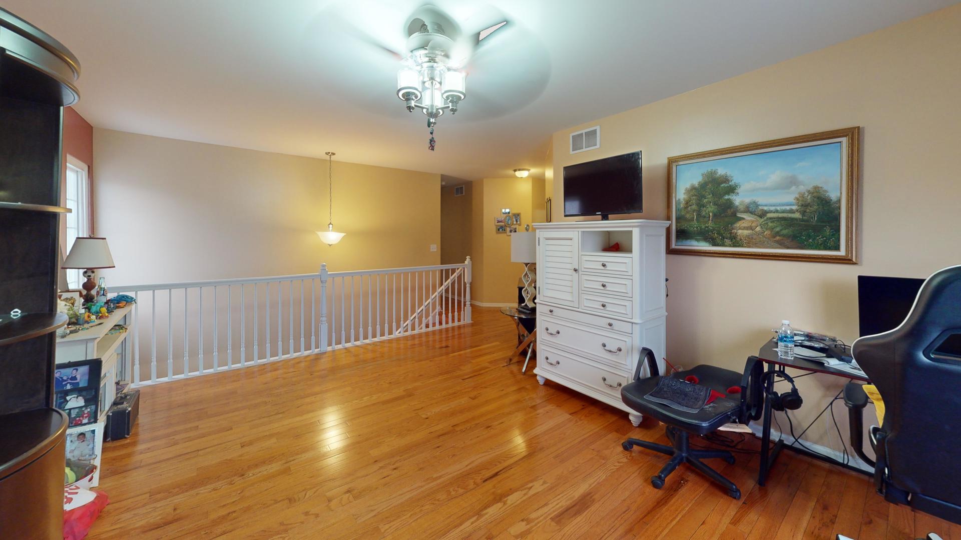 4132 Hoffman Street, Plano, IL 60545