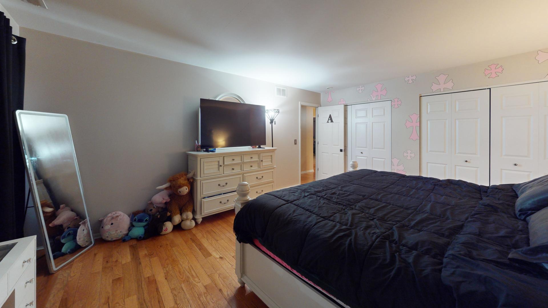 4132 Hoffman Street, Plano, IL 60545