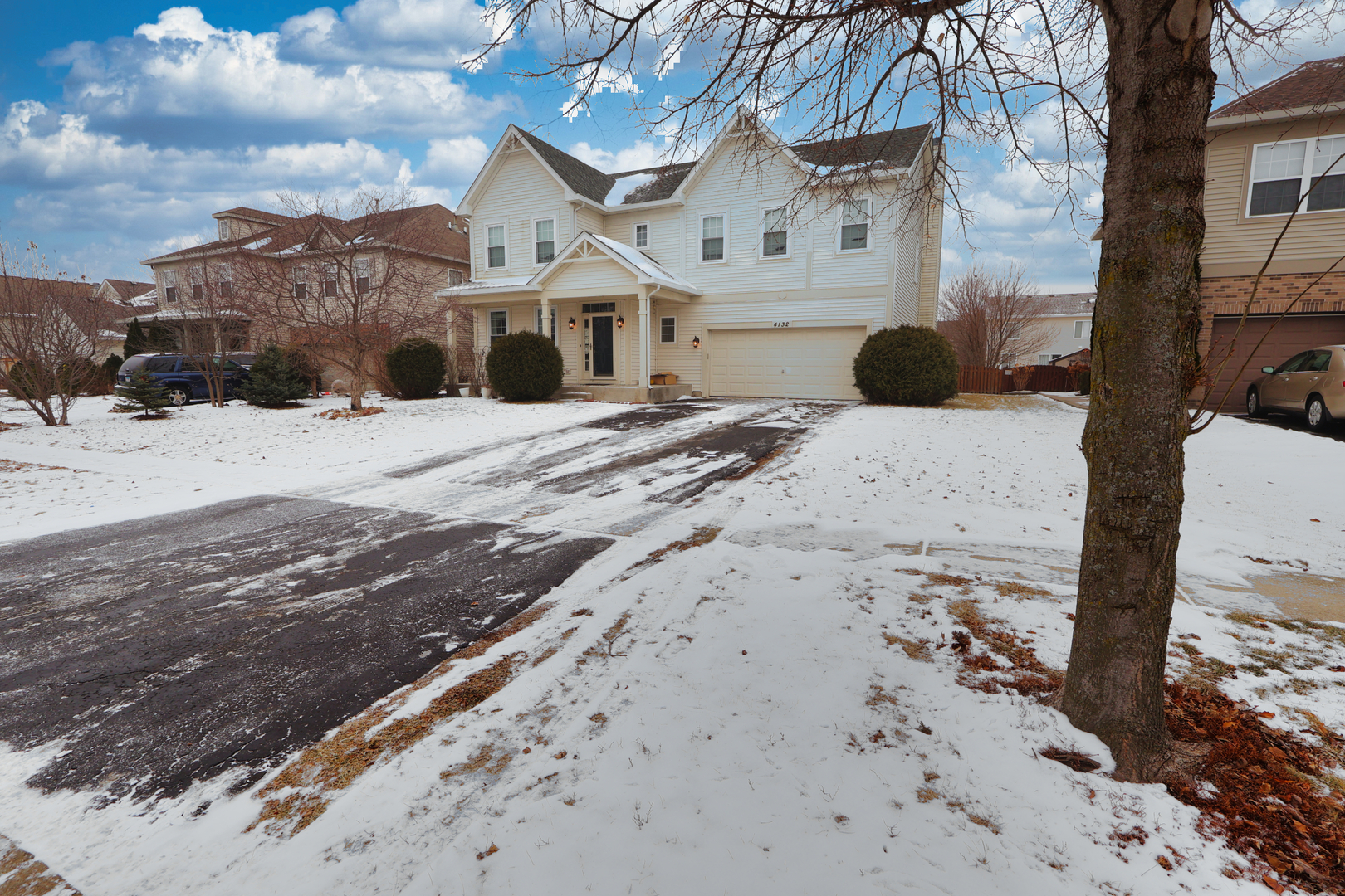 4132 Hoffman Street, Plano, IL 60545