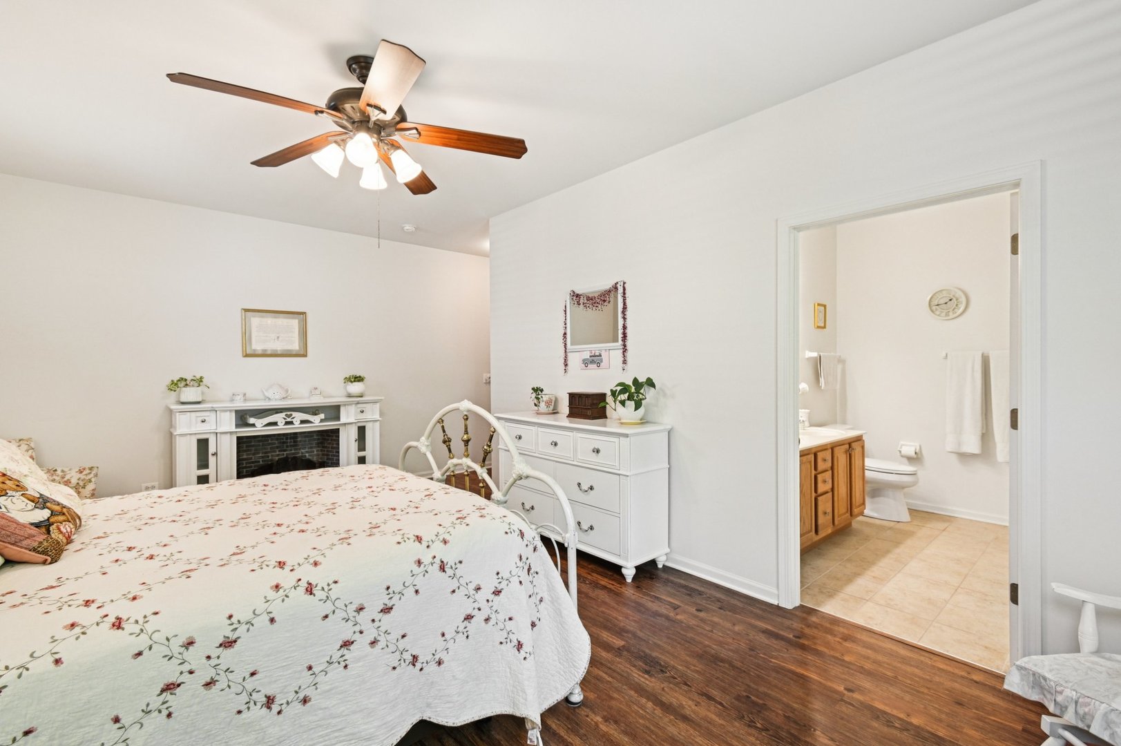 13120 Birmingham Court, Beach Park, IL 60083