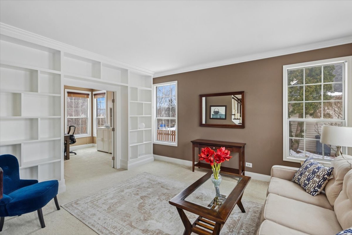 1241 Eric Lane, Lake Zurich, IL 60047