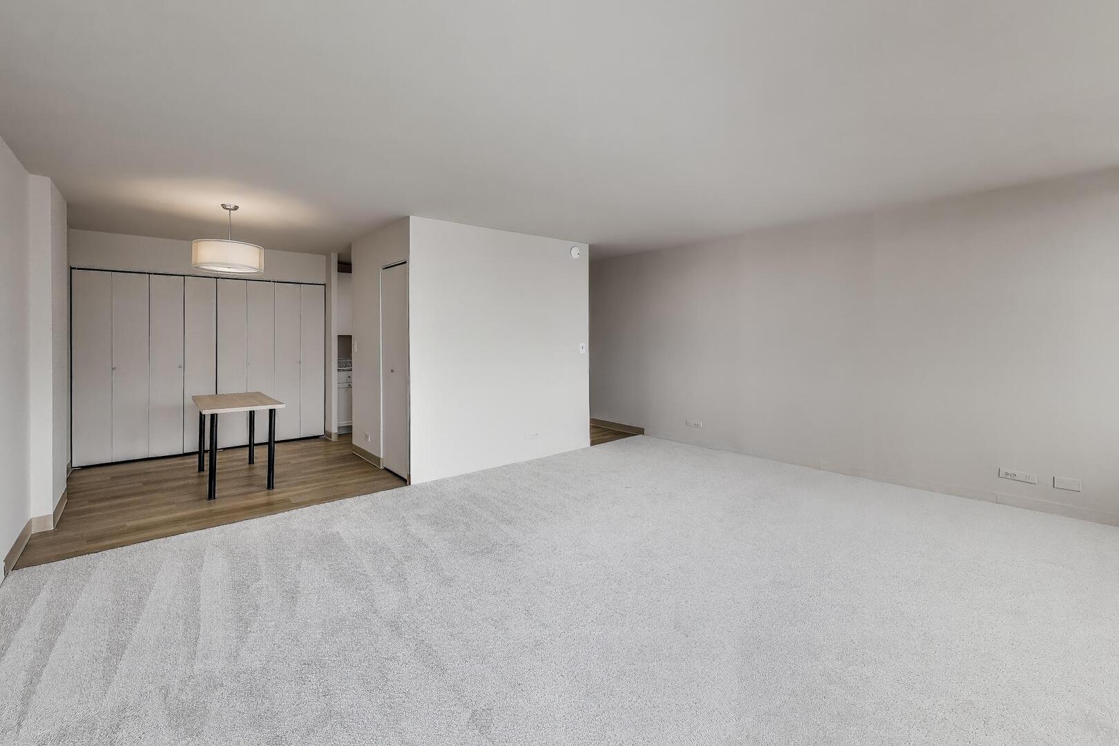 33 N Main Street #3C, Lombard, IL 60148