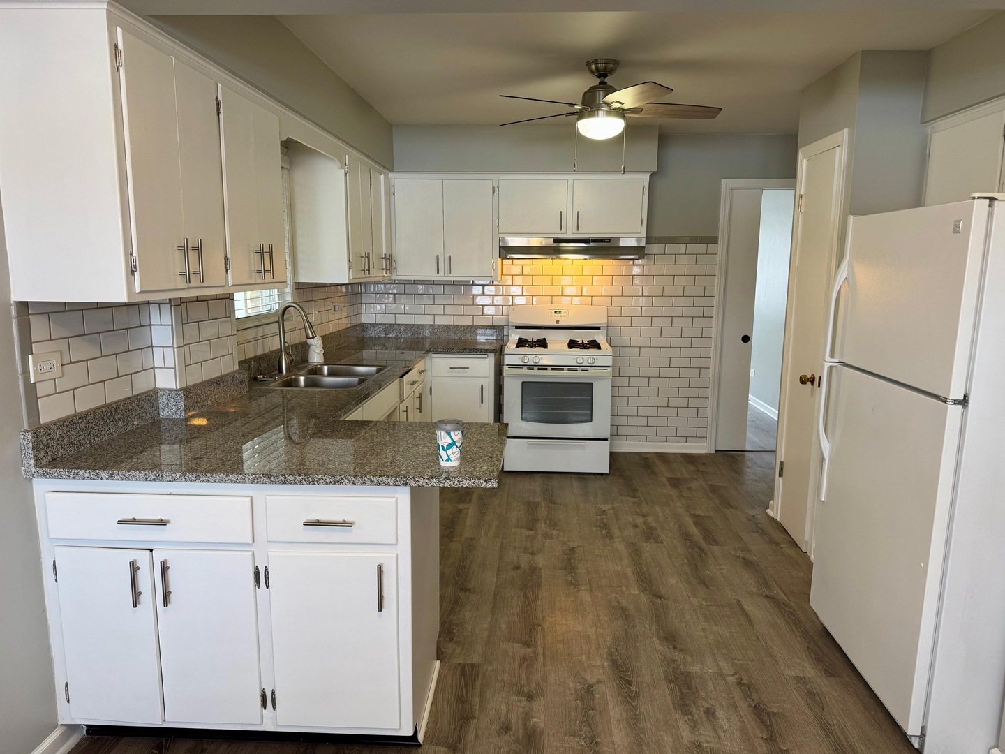 6038 W Peterson Avenue #1, Chicago, IL 60646