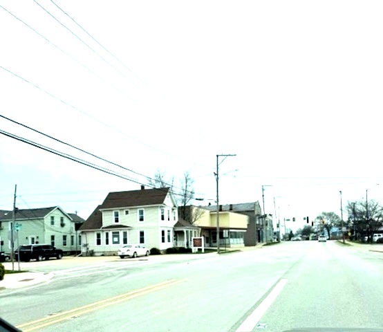 43 W Church Street #100, Sandwich, IL 60548