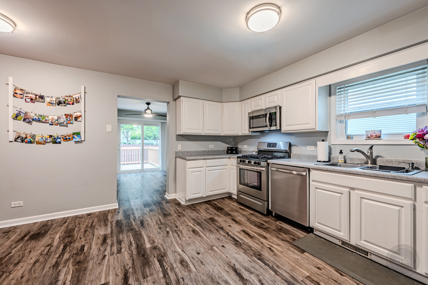 307 Inner Circle Drive, Bolingbrook, IL 60490