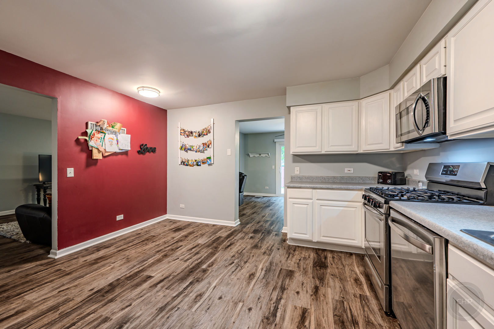 307 Inner Circle Drive, Bolingbrook, IL 60490