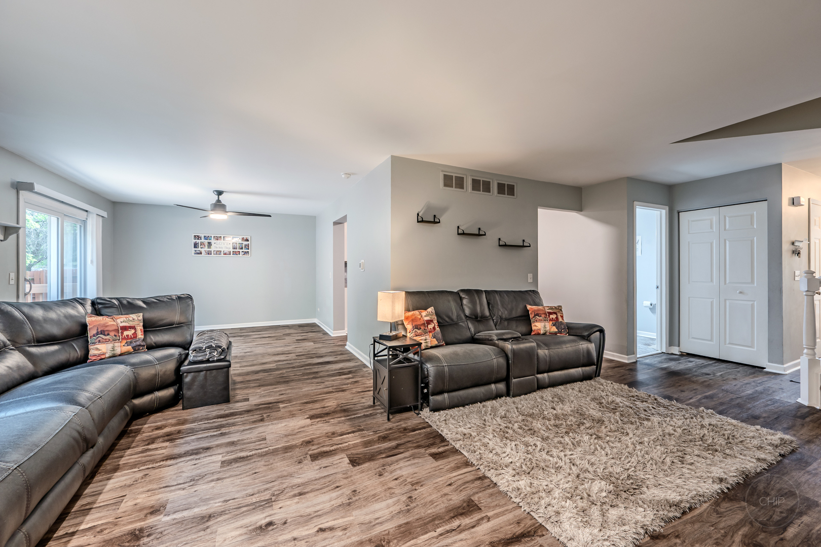 307 Inner Circle Drive, Bolingbrook, IL 60490