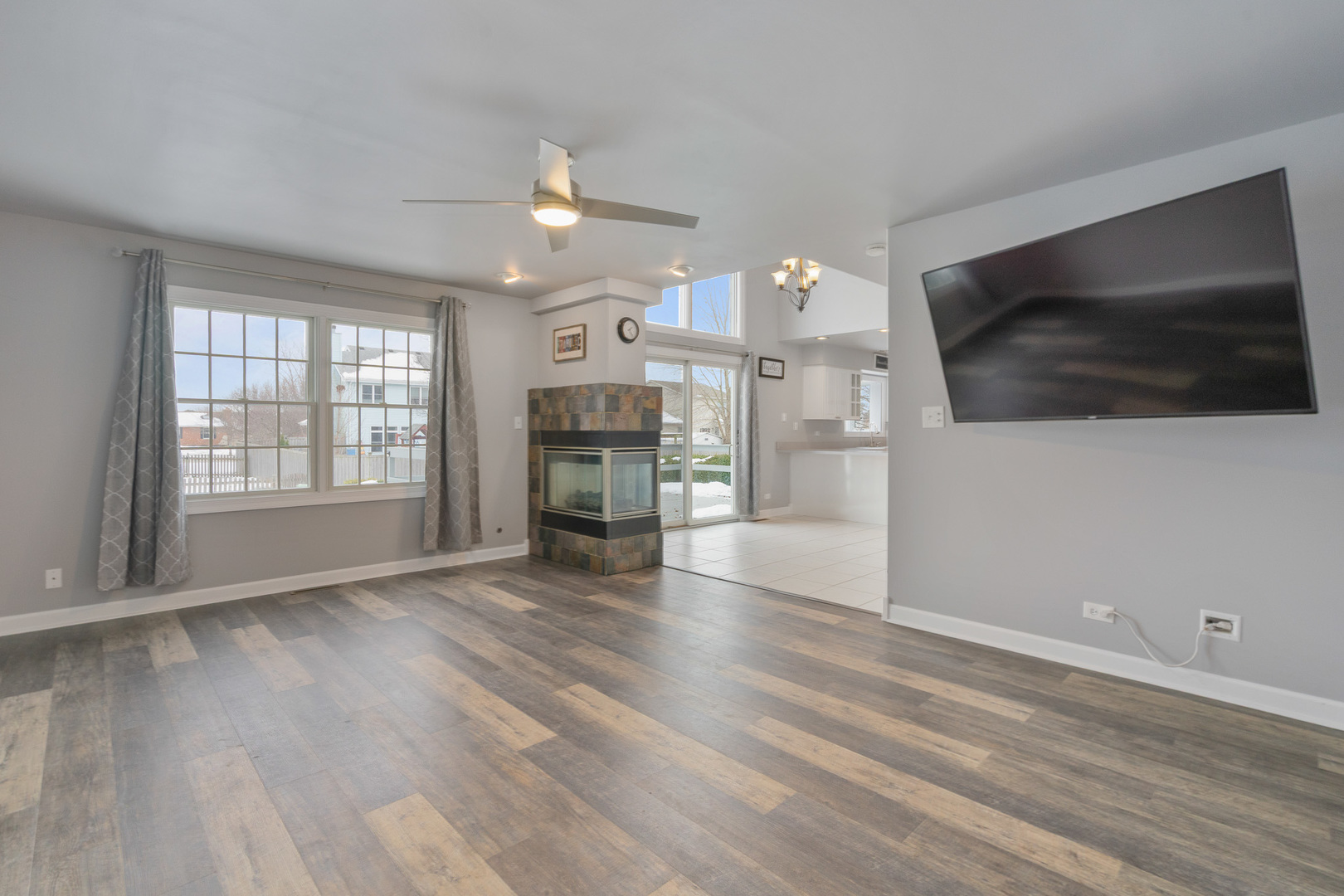 24751 Rosewood Lane, Manhattan, IL 60442