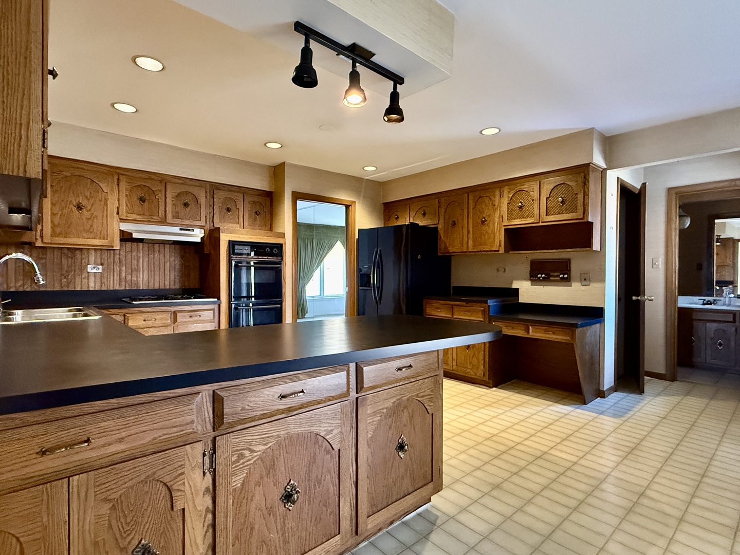 9608 S Kolin Avenue, Oak Lawn, IL 60453