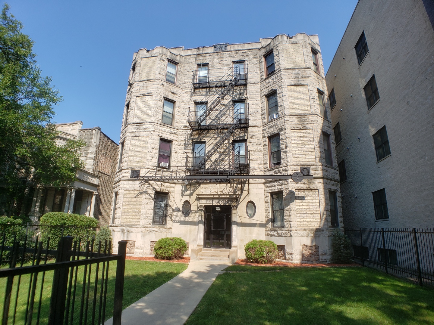 6527 S Kimbark Avenue #4F, Chicago, IL 60637