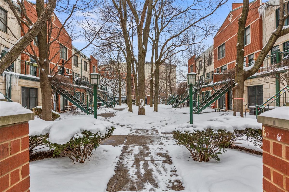 1812 S DEARBORN Street #43, Chicago, IL 60616