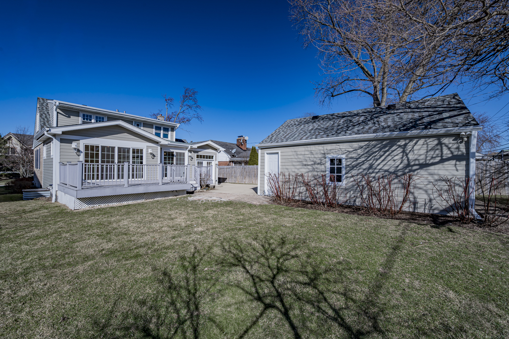 593 S Sunnyside Avenue, Elmhurst, IL 60126