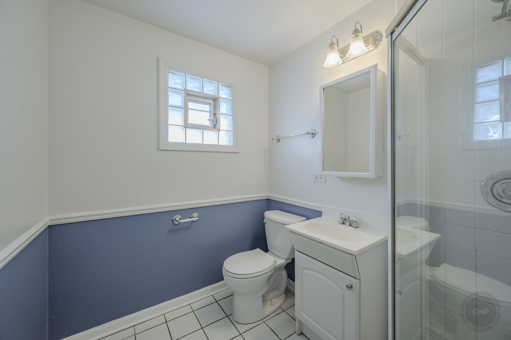 593 S Sunnyside Avenue, Elmhurst, IL 60126