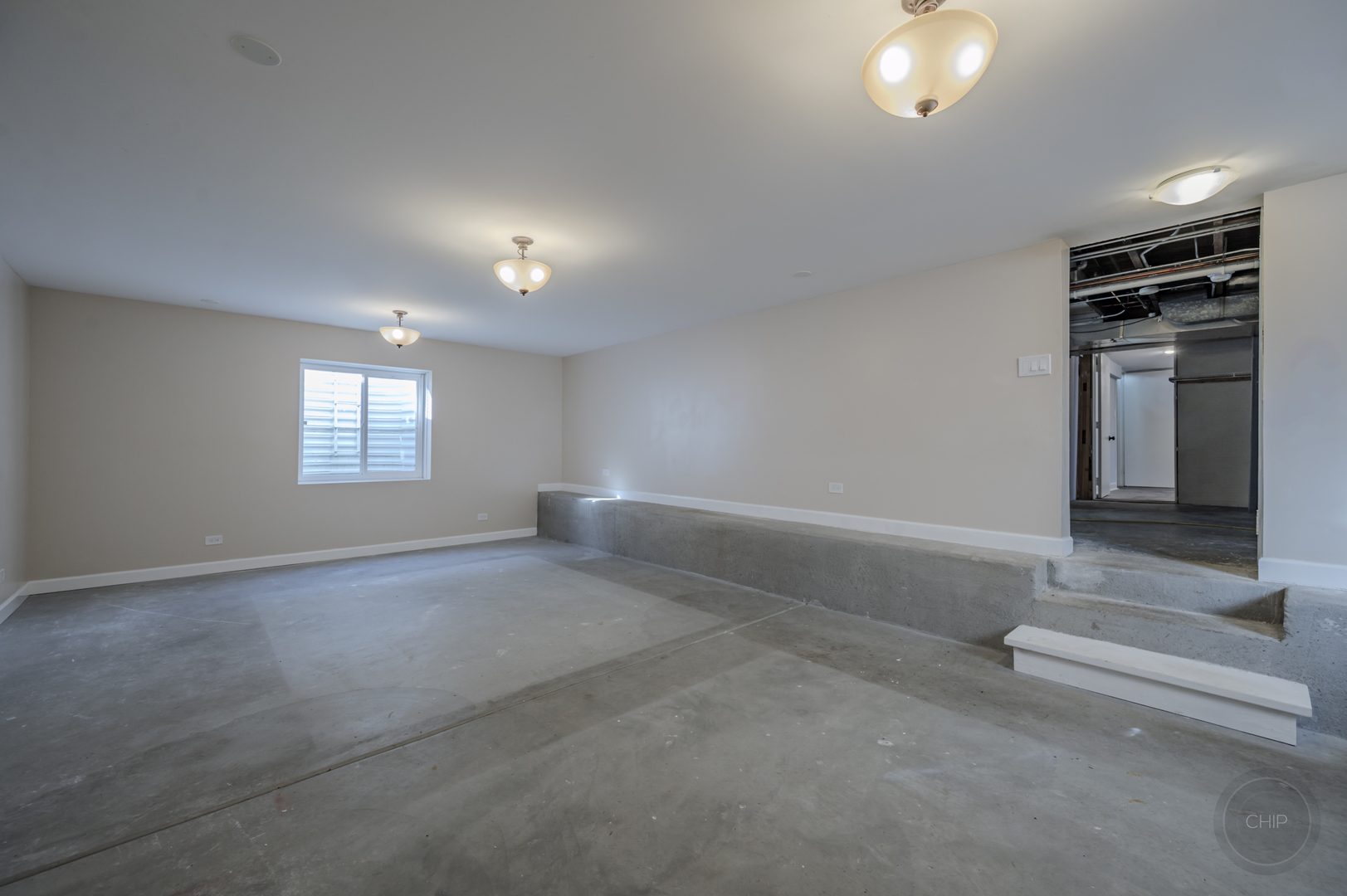 593 S Sunnyside Avenue, Elmhurst, IL 60126