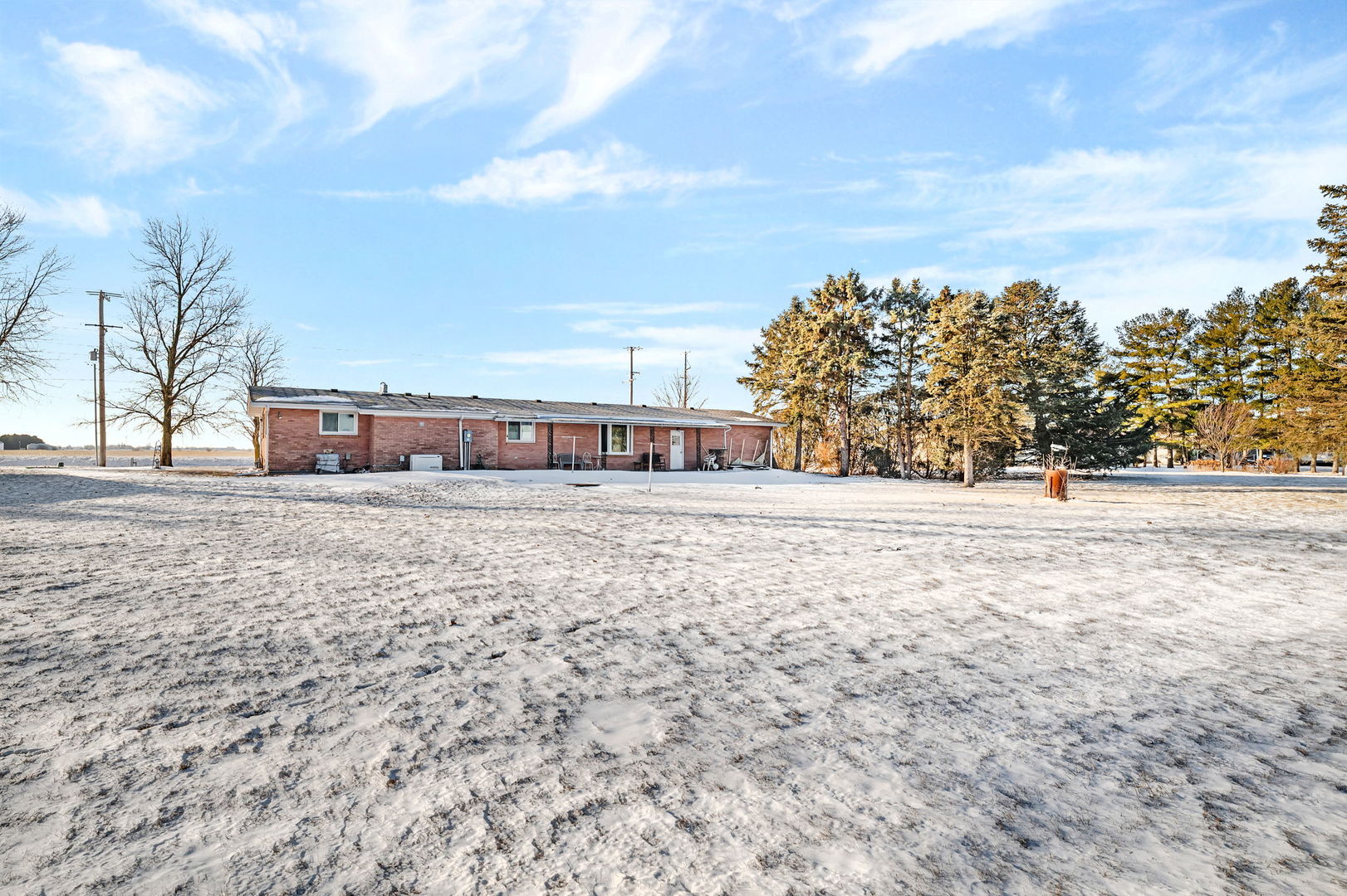 1681 N 33rd Road, Ottawa, IL 61350