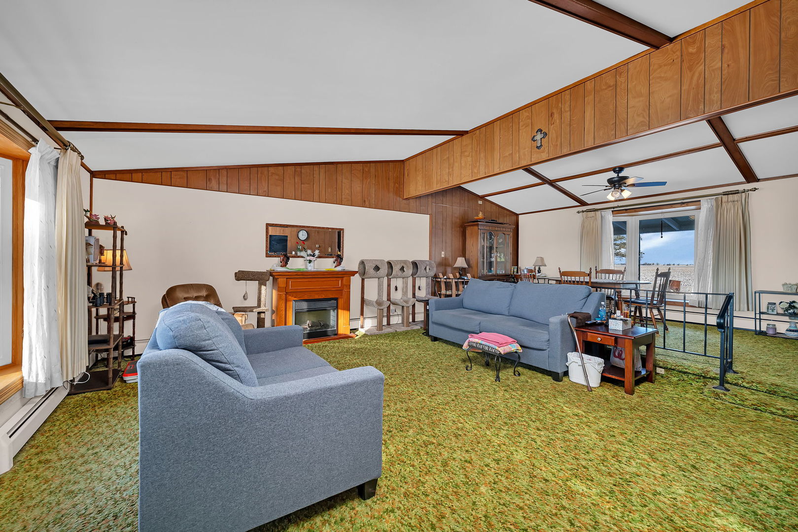 1681 N 33rd Road, Ottawa, IL 61350