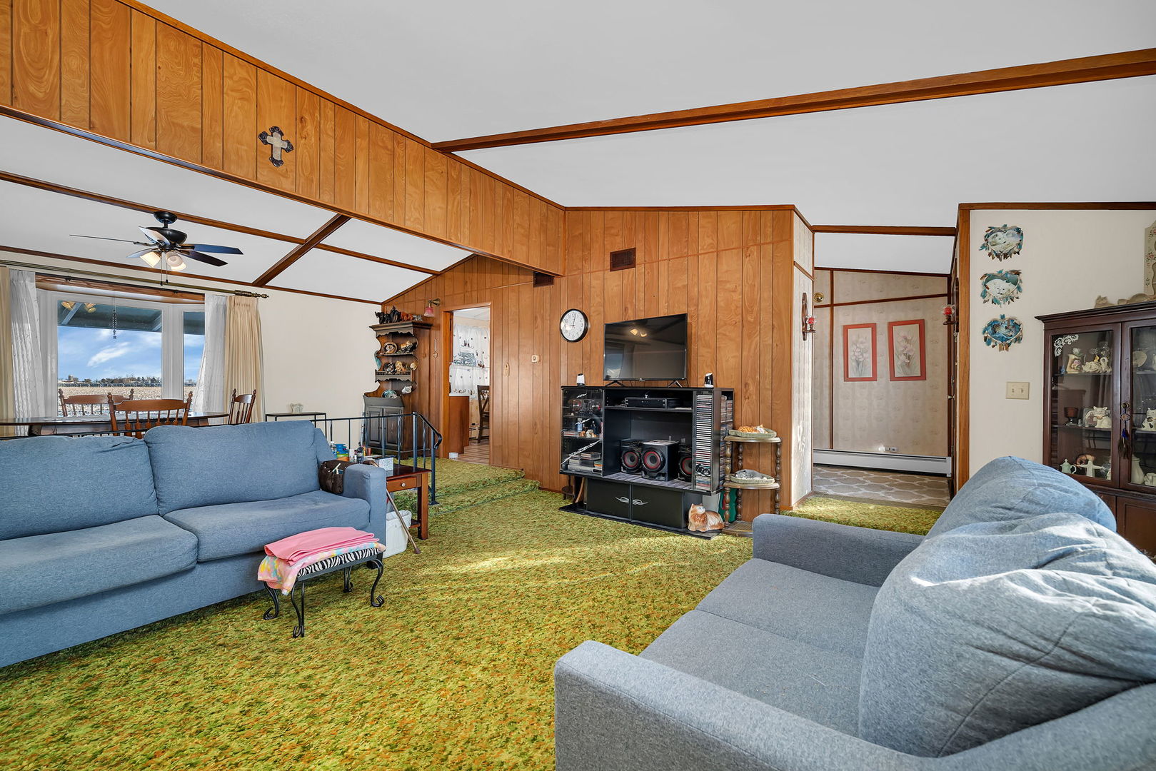 1681 N 33rd Road, Ottawa, IL 61350