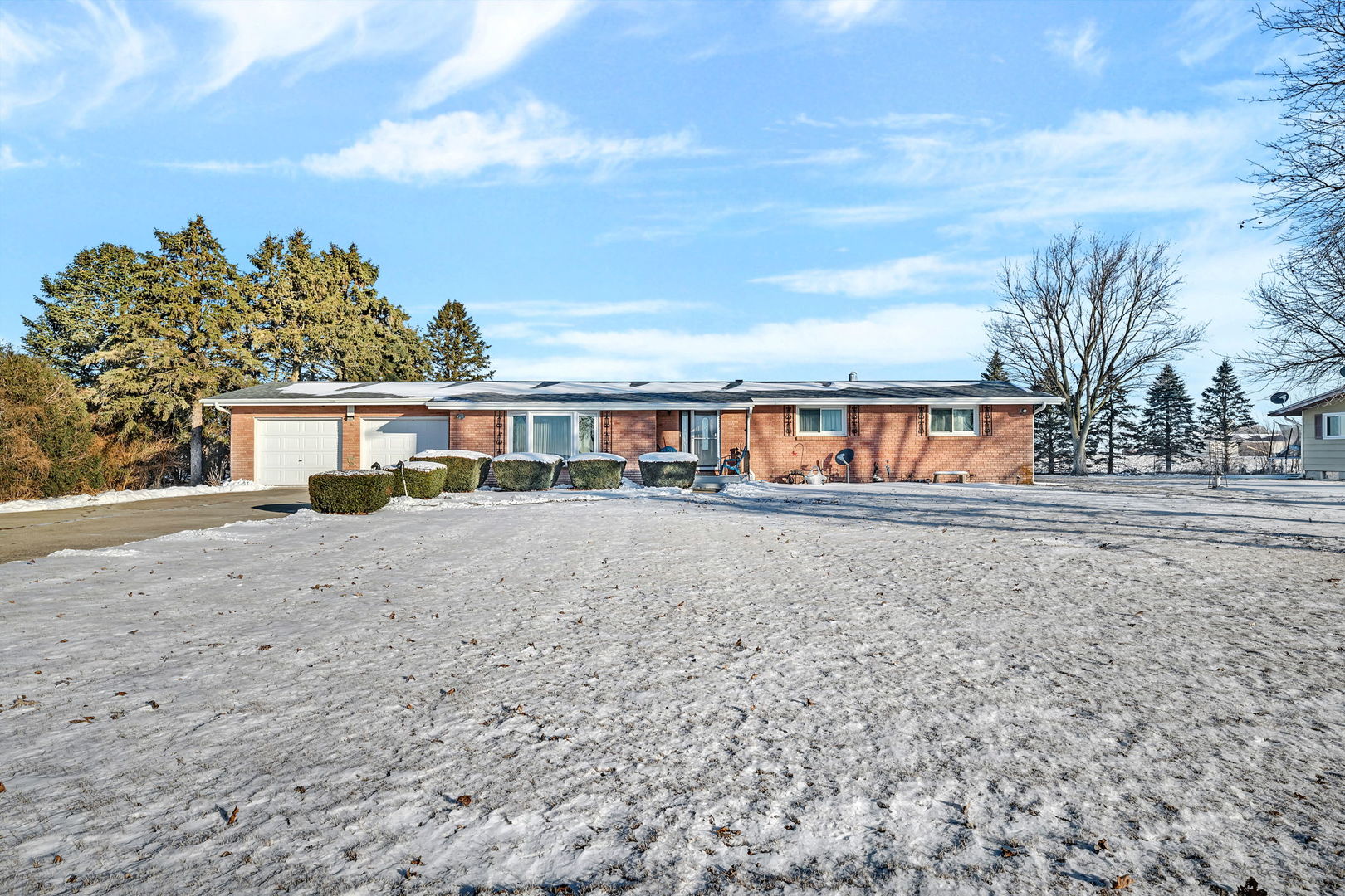 1681 N 33rd Road, Ottawa, IL 61350