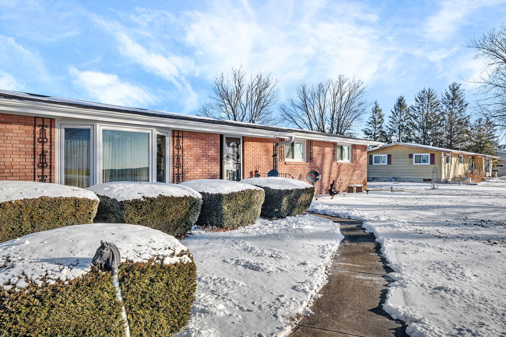 1681 N 33rd Road, Ottawa, IL 61350