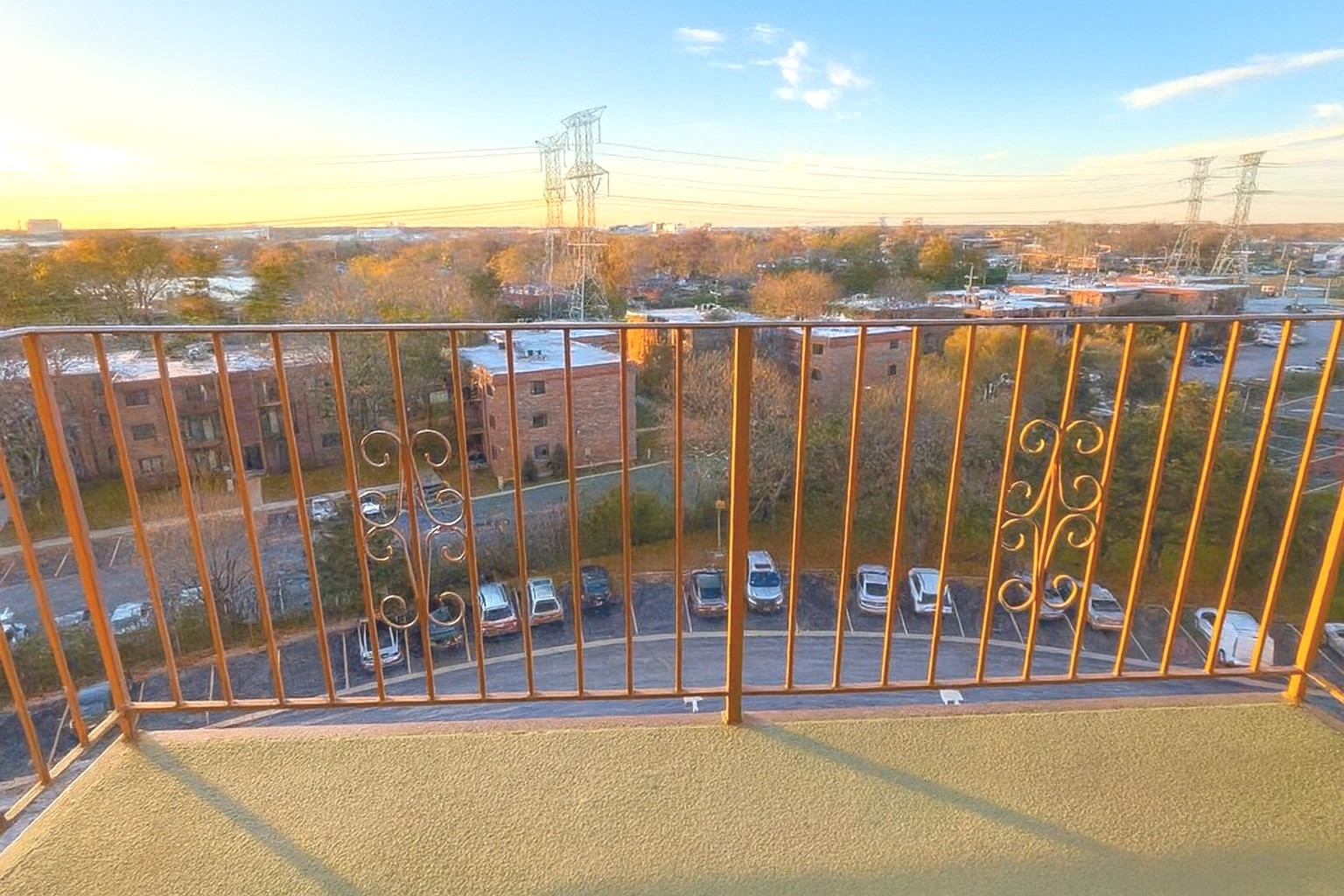 1727 W Crystal Lane #707B, Mount Prospect, IL 60056