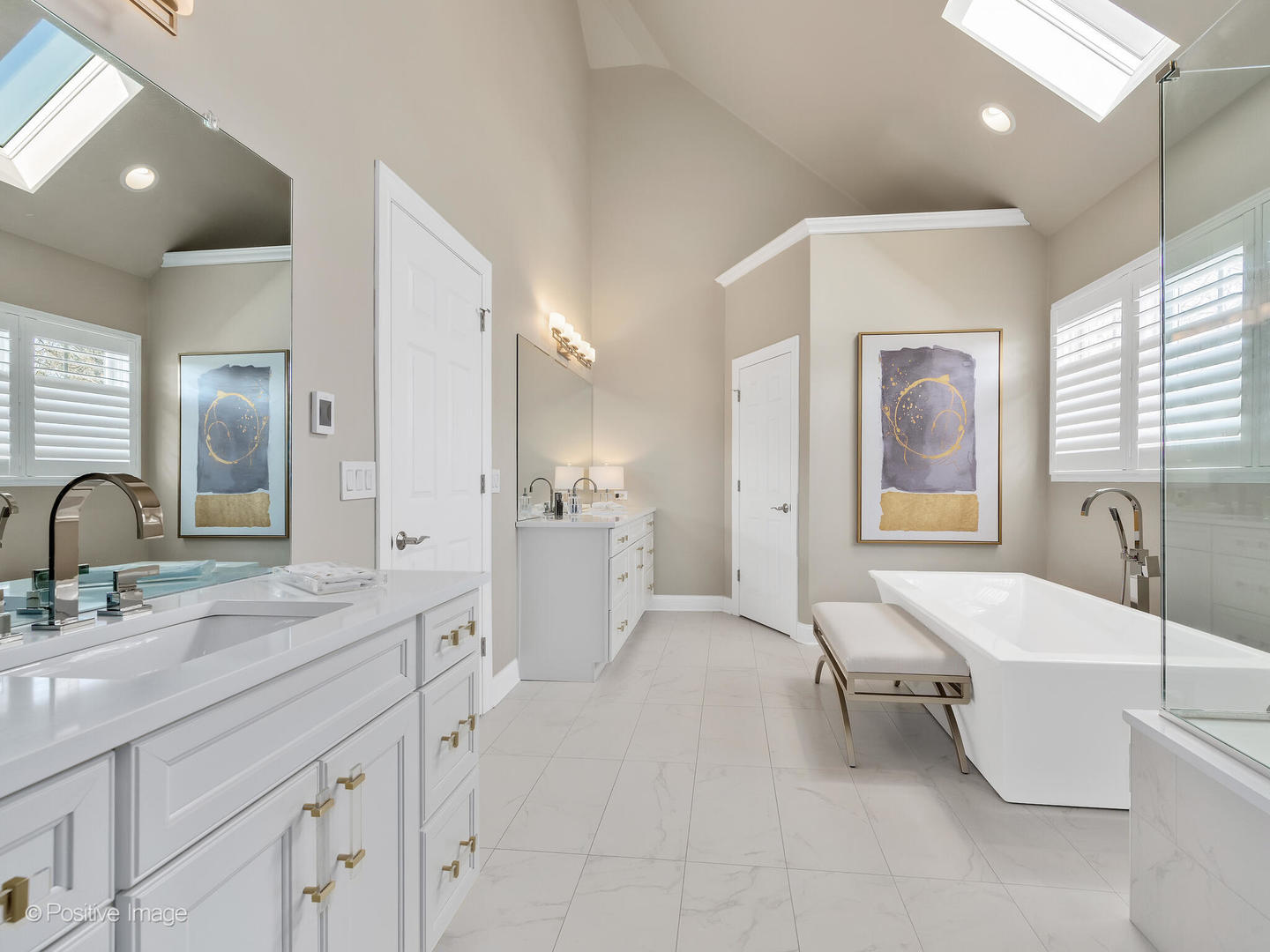 5 Andrew Court, Burr Ridge, IL 60527