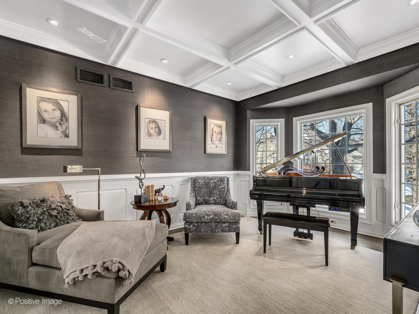 5 Andrew Court, Burr Ridge, IL 60527