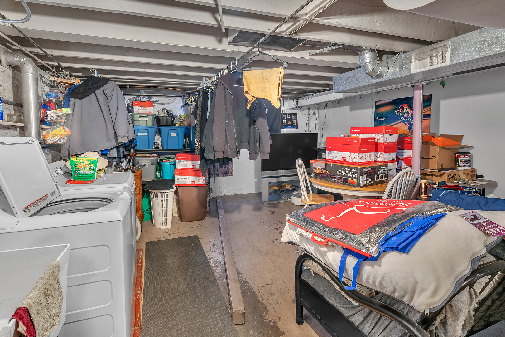 17617 Burnham Avenue, Lansing, IL 60438