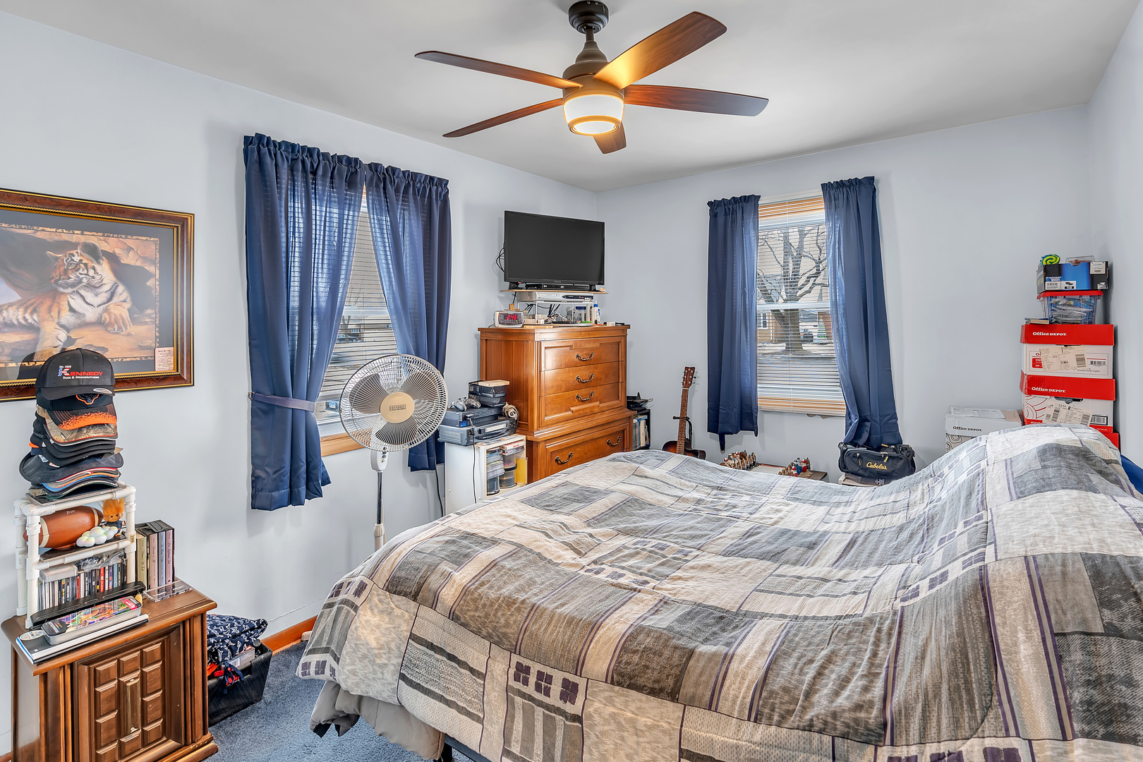 17617 Burnham Avenue, Lansing, IL 60438