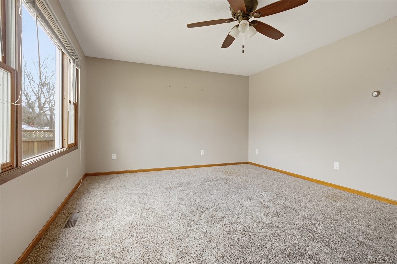 409 E Delaware Street, Dwight, IL 60420