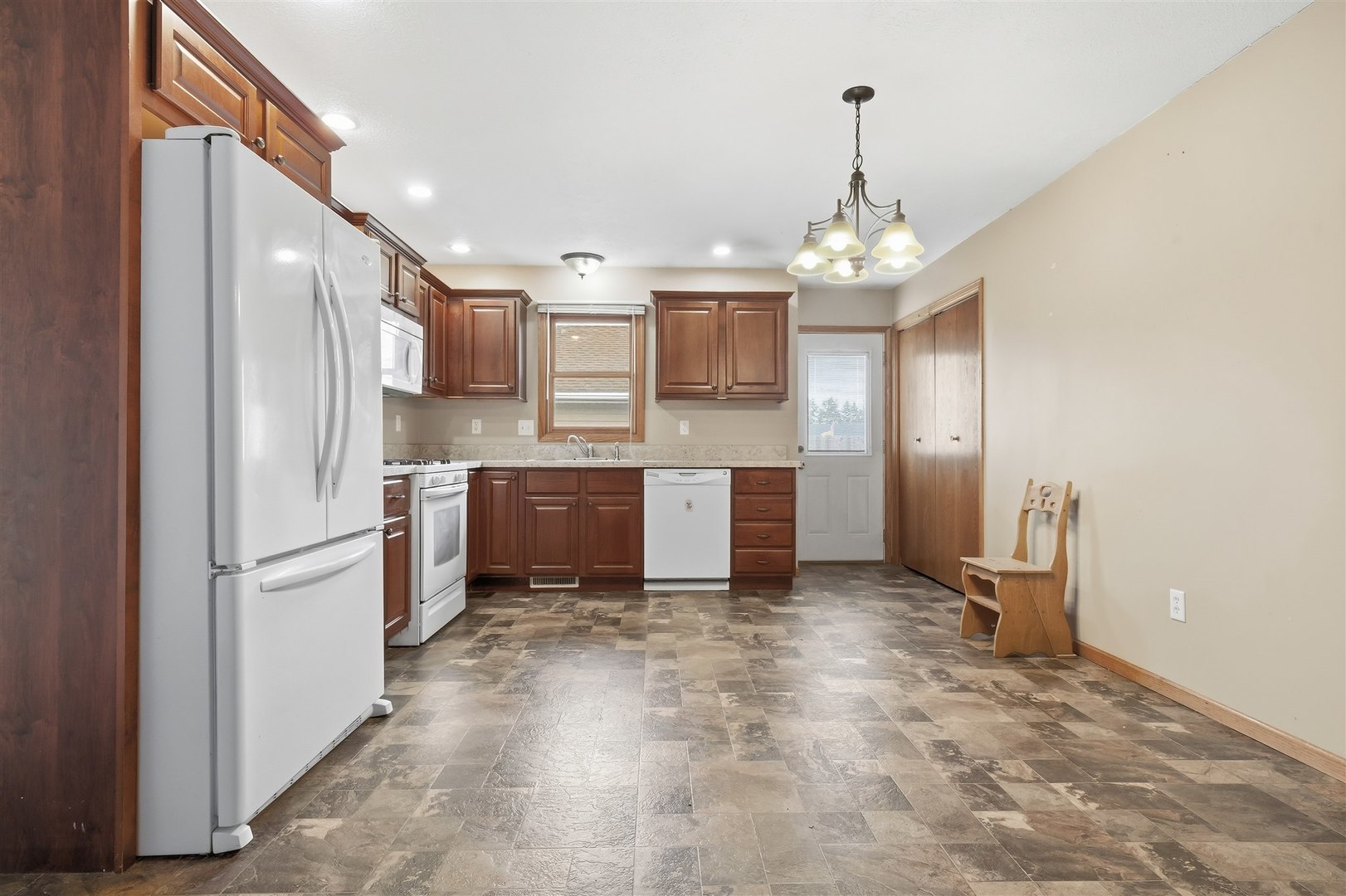 409 E Delaware Street, Dwight, IL 60420