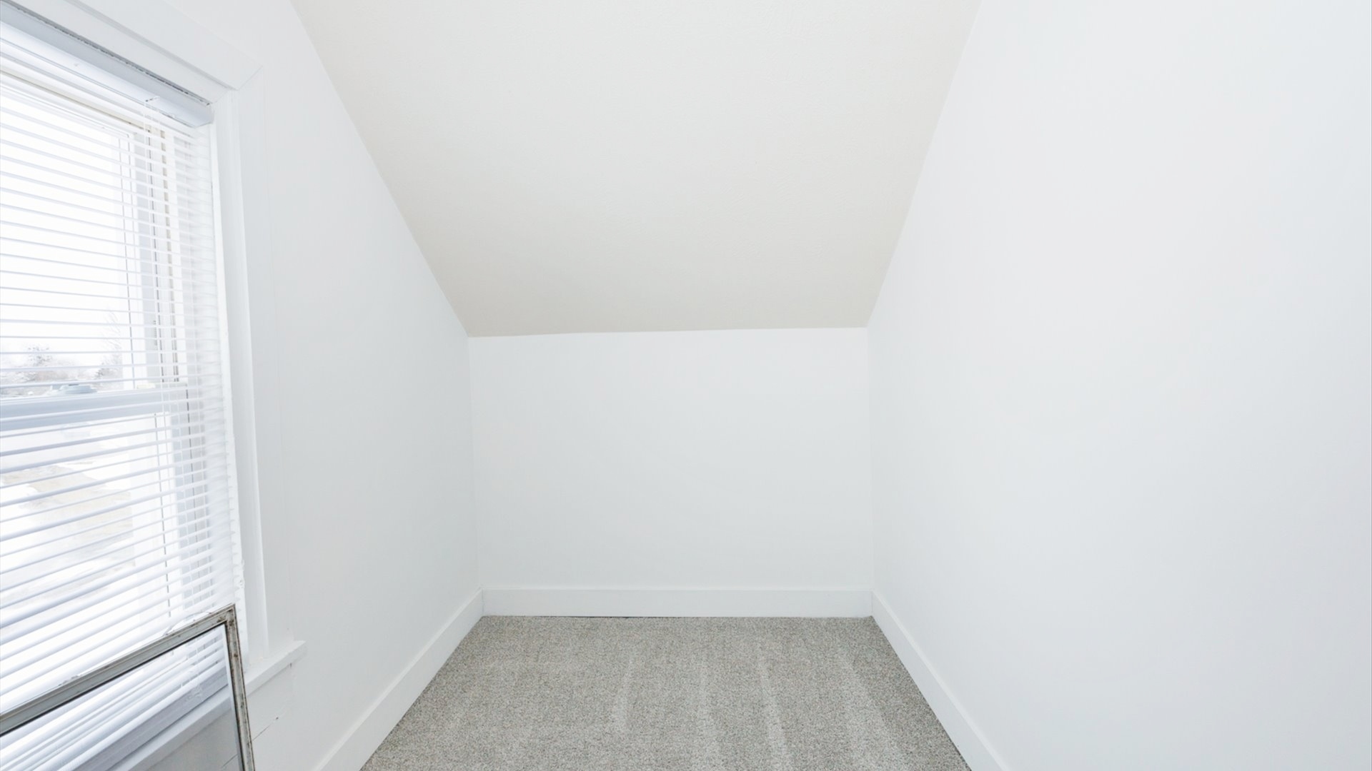 300 E South Street, Atlanta, IL 61723