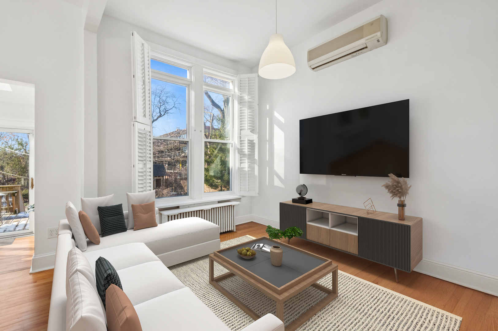 5428 S Blackstone Avenue, Chicago, IL 60615