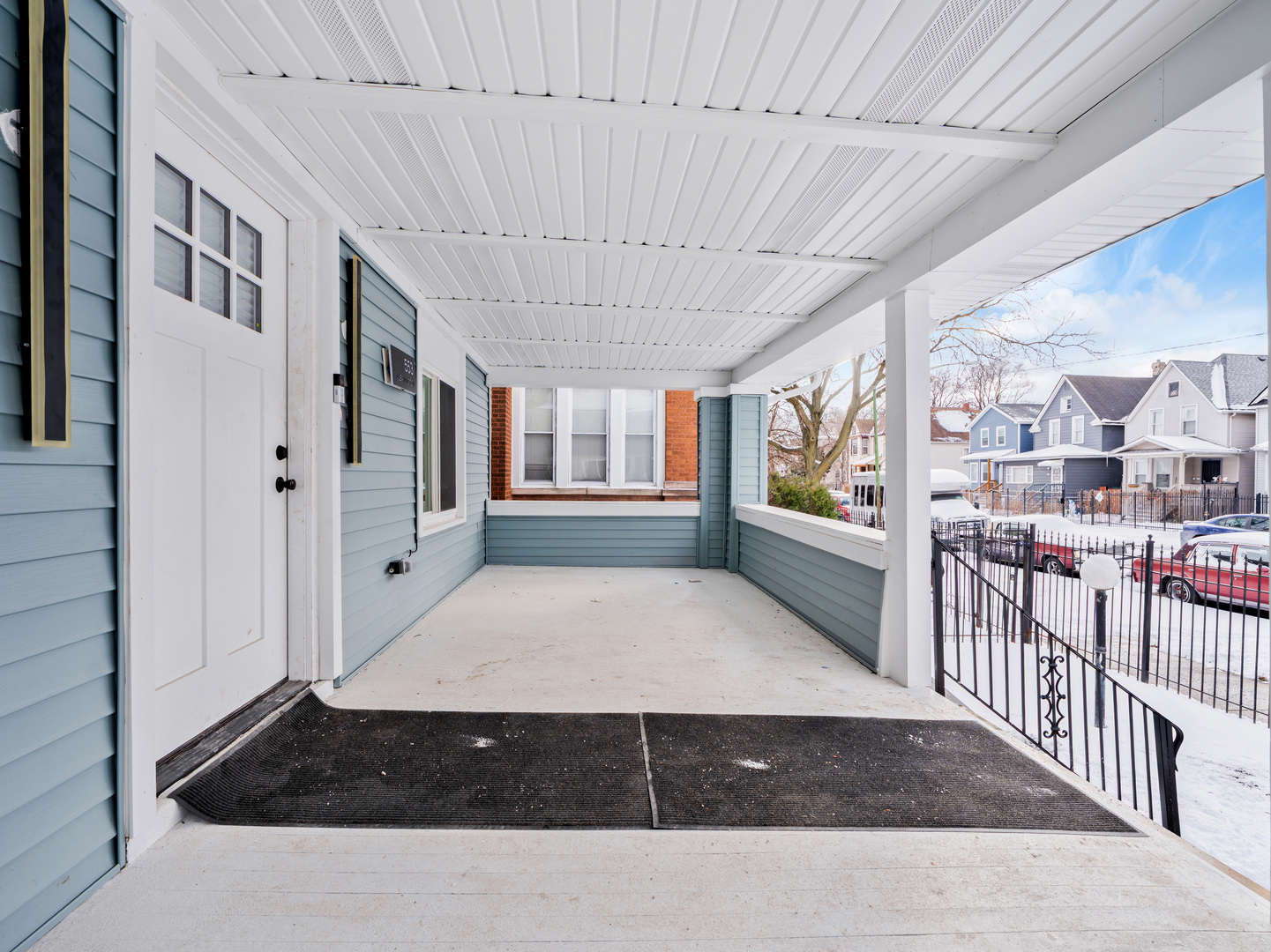 553 N Leamington Avenue, Chicago, IL 60644