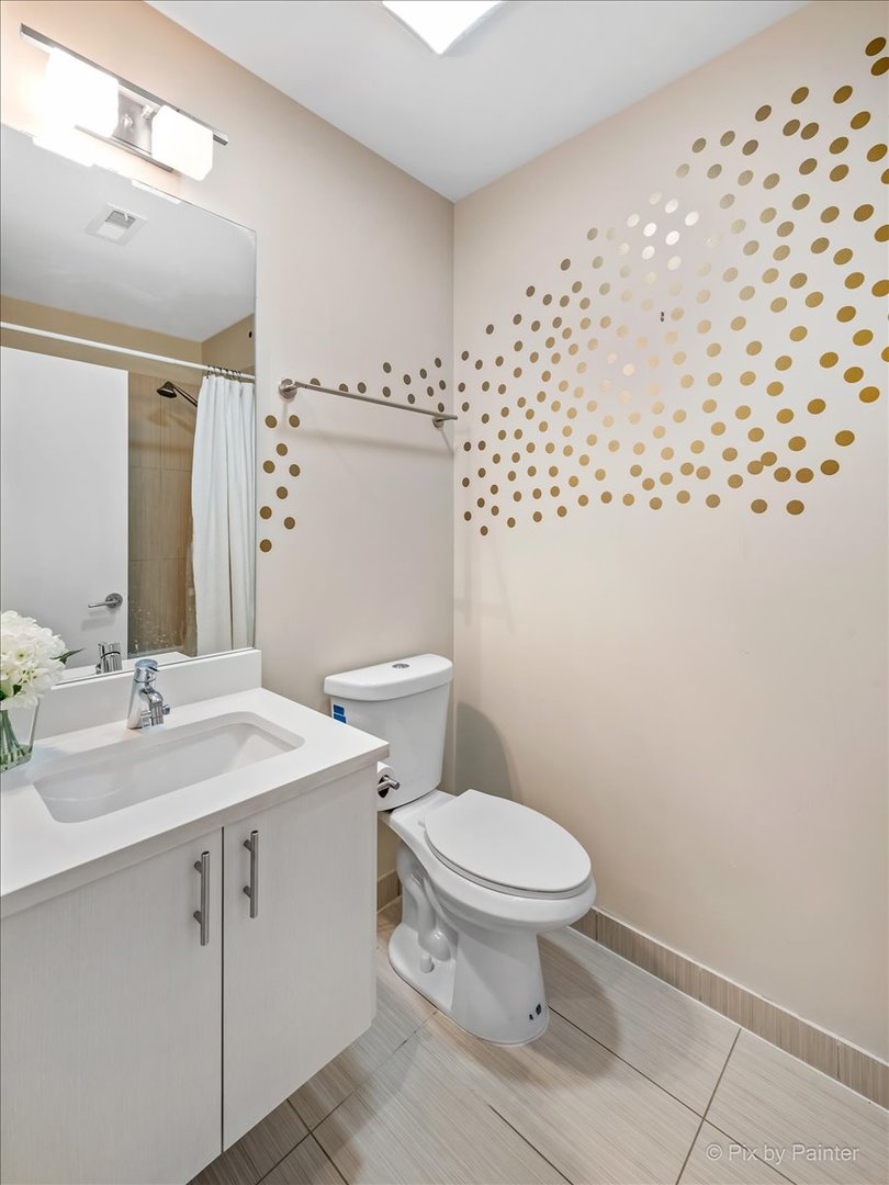 1732 N California Avenue #1, Chicago, IL 60647