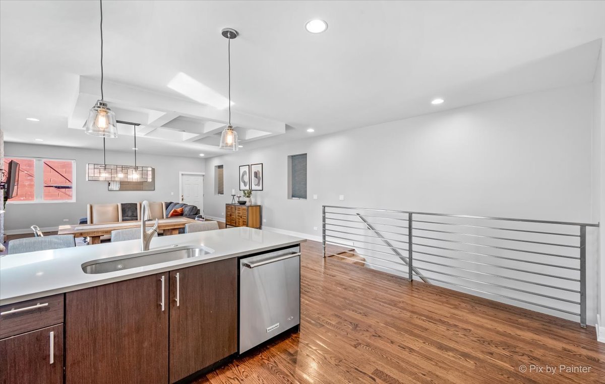 1732 N California Avenue #1, Chicago, IL 60647